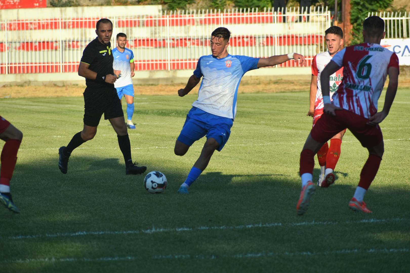 https://fkrabotnicki.com/wp-content/uploads/2025/08/tikves-so-rabotnicki-angelov.jpg